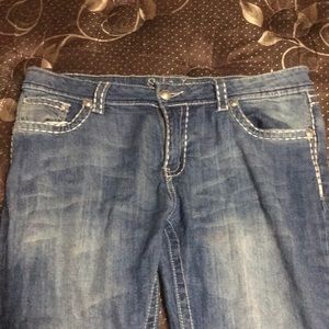 Boot cut jeans